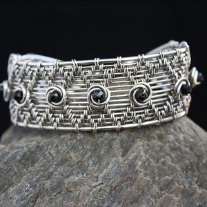 Handmade Sterling Silver Bracelet with Black Agate